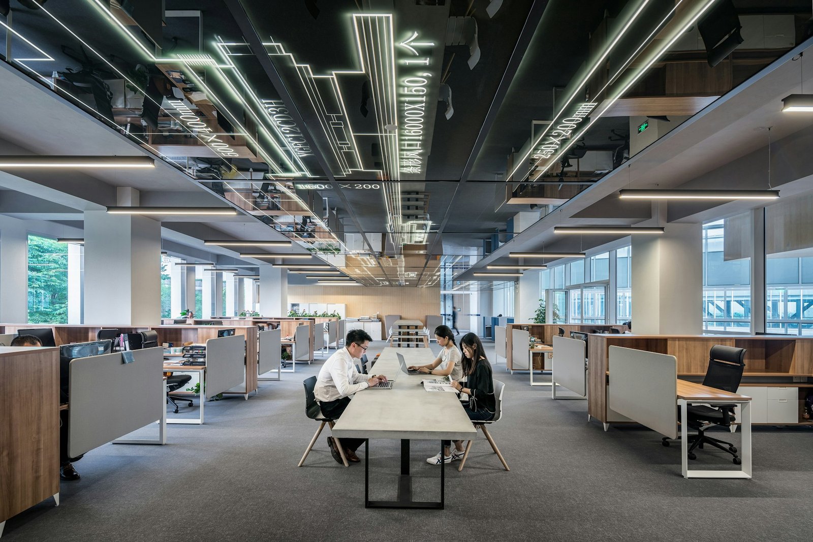 Ashpica Global Consulting Headquarters - Modern Workspace & Operations